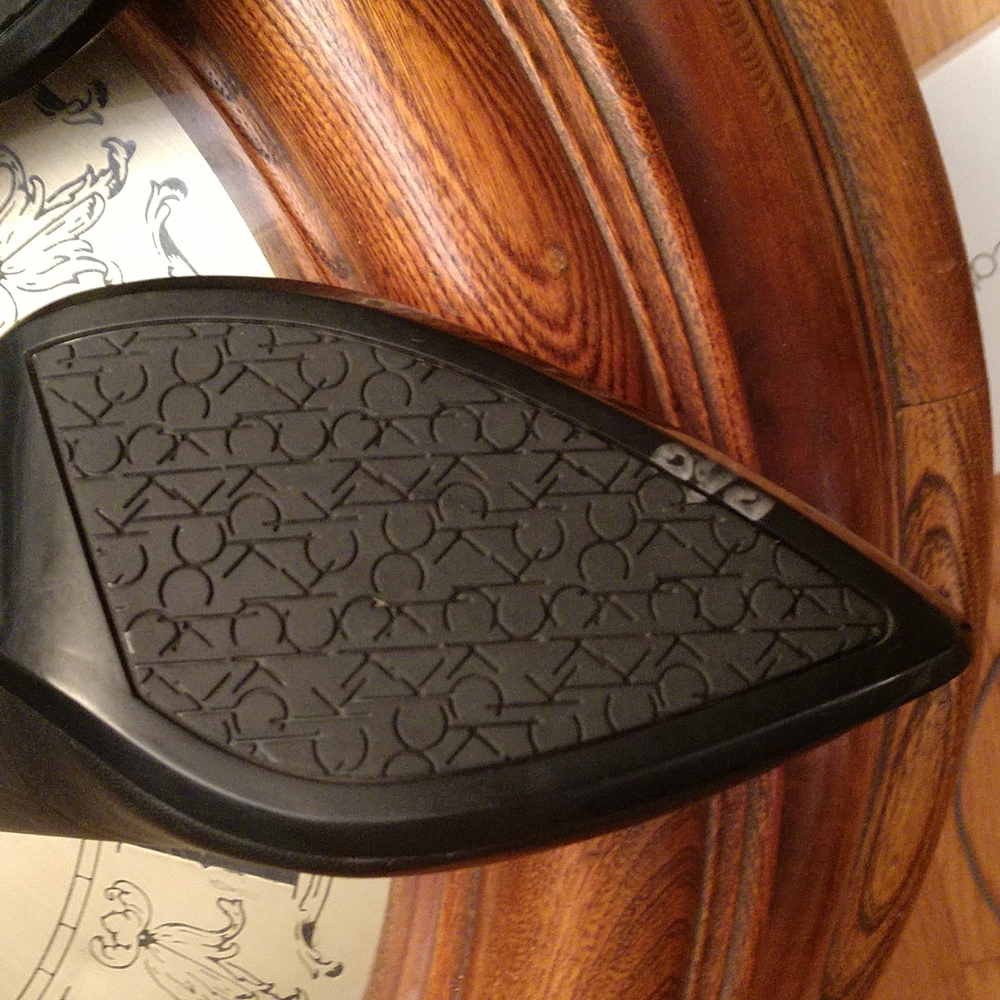 Calvin Klein shoes - Picture 8 of 12